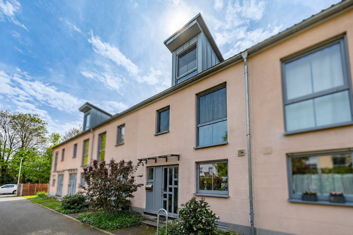Haus in Friesdorf, Bonn – Zeitgemäßes Wohnen für Familien in ruhiger und zentraler Lage